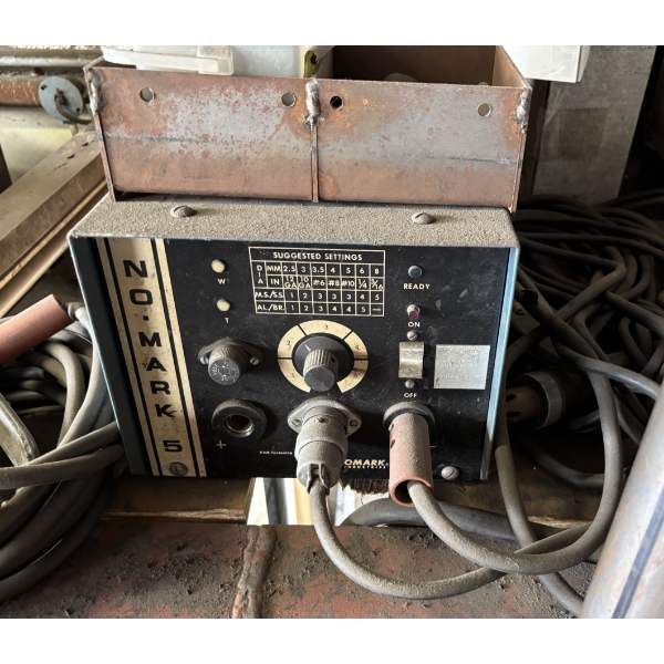 NO MARK 5 SPOT WELDER