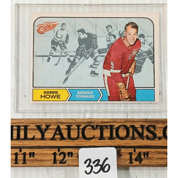 1968 OPC DETROIT RED WINGS #29 GORDIE HOWE HOCKEY CARD