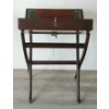 Image 5 : ENGLISH MAHOGANY FOLDING CAMPAIGN DESK W/ KEY