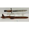 Image 2 : ROSS RIFLE PAT 1907 BAYONET WITH LEATHER SCABBARD