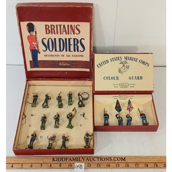 LOT OF 2 - BRITAINS SOLDIERS LEAD FIGURES - NO. 2101 U.S. MARINE CORPS COLOUR GUARD & 2117 ARMY BAND