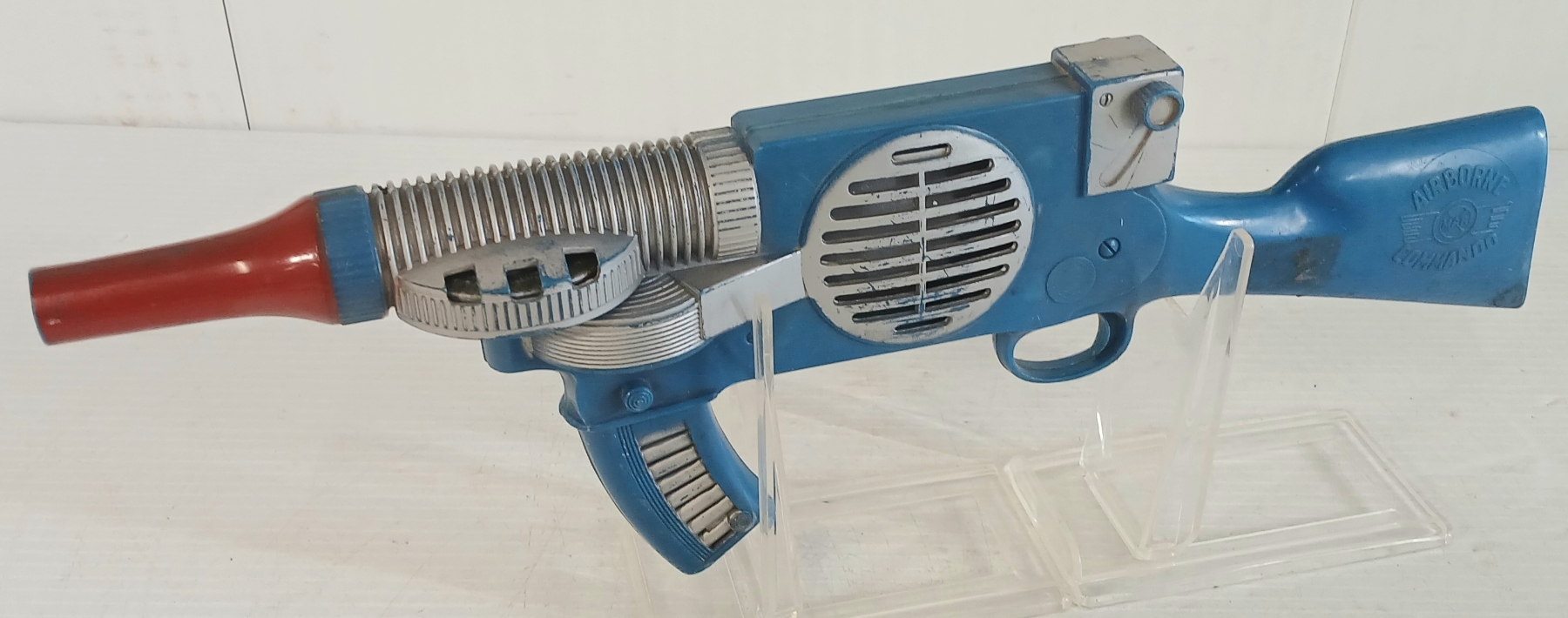 MARX AIRBORNE SPACE COMMANDO PLASTIC MACHINE GUN
