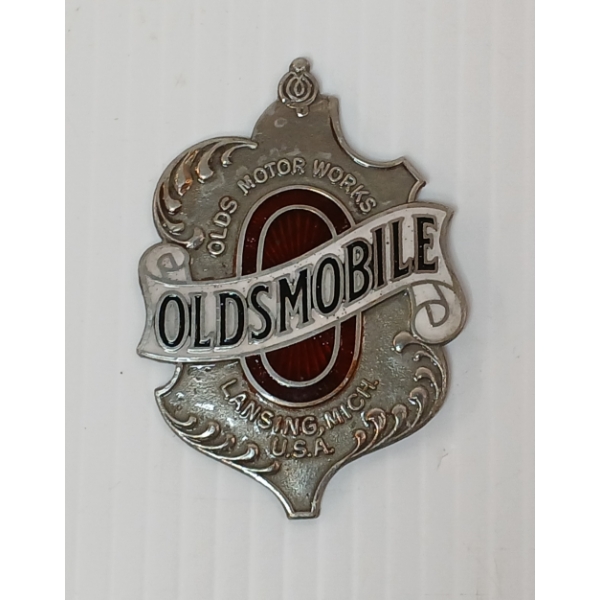 OLDSMOBILE RAD BADGE