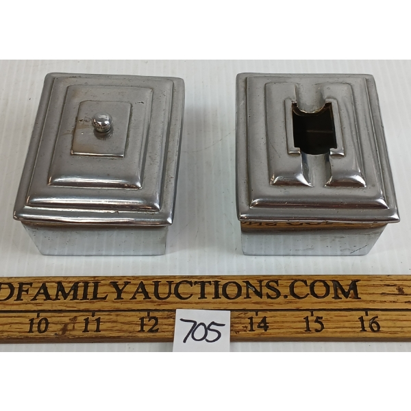 LOT OF 2 - ART DECO TABLE ASH TRAYS