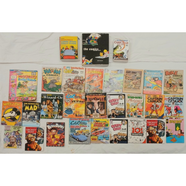 LOT OF 28 - COMIC BOOKS & COMIC BOOK REFERENCE GUIDES