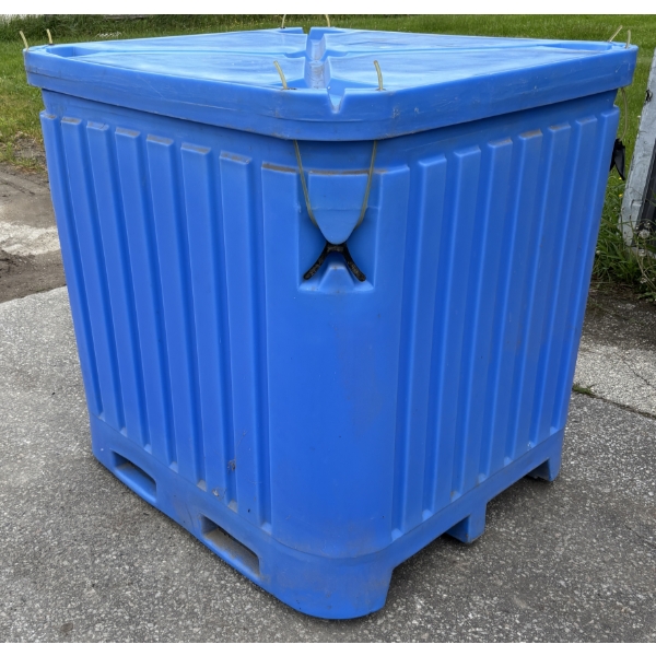 SAEPLAST DB2145-1 PLASTIC BULK LIQUID TOTE W/ LID