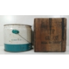 Image 2 : LOT OF 2 - WHITE ROSE PRESSURE GUN GREASE CAN & CRATE