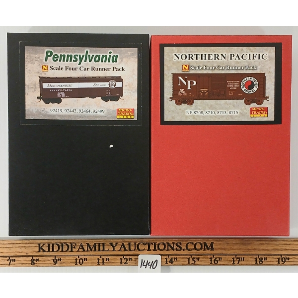 LOT OF 2 - MICRO TRAINS 4 CAR RUNNER PACKS - PENNSYLVANIA & NORTHERN PACIFIC