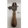 Image 2 : VICTORIAN BOXWOOD HAND VICE 