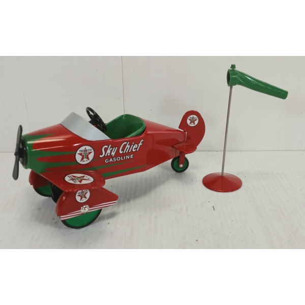 CROWN PREMIUMS DIECAST TEXACO SKY CHIEF PEDAL PLANE MODEL