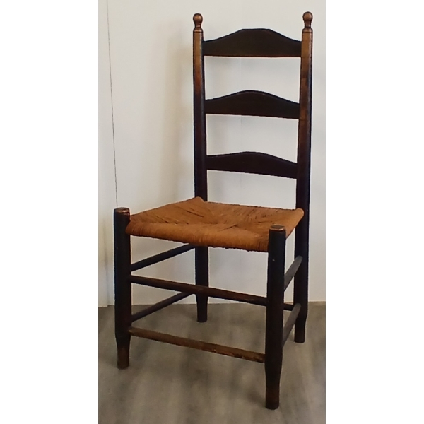 PENNSYLVANIAN SLAT-BACK SIDE CHAIR