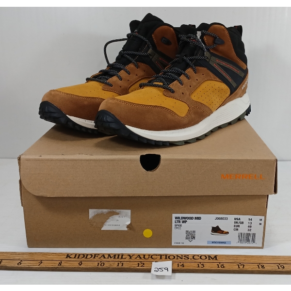 PAIR OF MERRELL MENS WILDWOOD MID SHOES