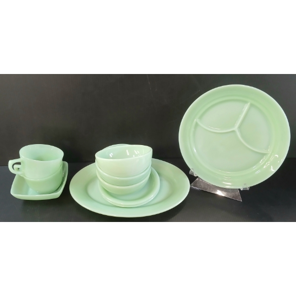 LOT OF 10 - FIRE-KING OVEN WARE JADEITE PCS - SERVING DISHES, BOWLS, CUPS, ETC