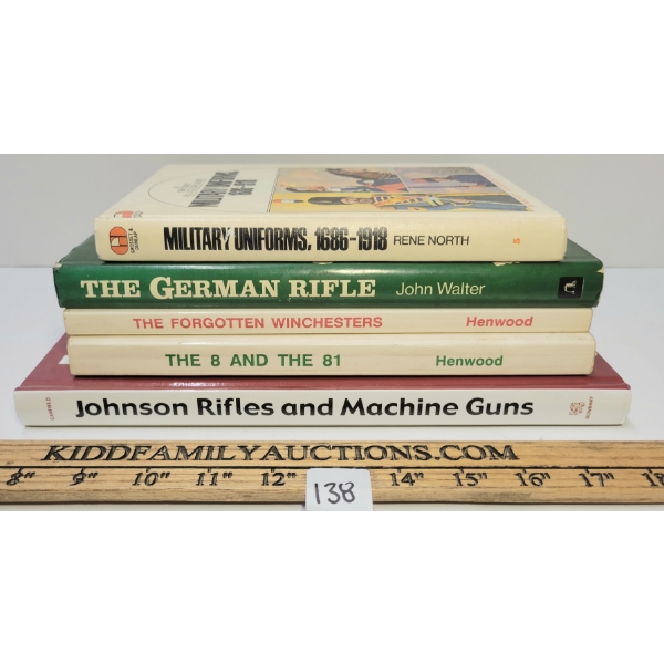 LOT OF 5 - BOOKS - MILITARY UNIFORMS 1686-1918, THE GERMAN RIFLE, THE 8 & TH 81