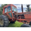Image 2 : ALLIS CHALMERS MODEL 200 TRACTOR 