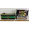 Image 3 : LOT OF 2 - DIECAST RACING CHAMPIONS 1997 JOHN DEERE COIN BANK & ERTL STOCKCAR PIT SCENE MODELS