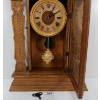 Image 3 : 1915 E. INGRAHAM GINGERBREAD "ATLANTIC" OAK SHELF CLOCK