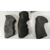 Image 4 : LOT OF 6 - S&W & PACHMAYR K FRAME STOCKS, S&W TRIGGER SHOE & HOGUE MONOGRIP