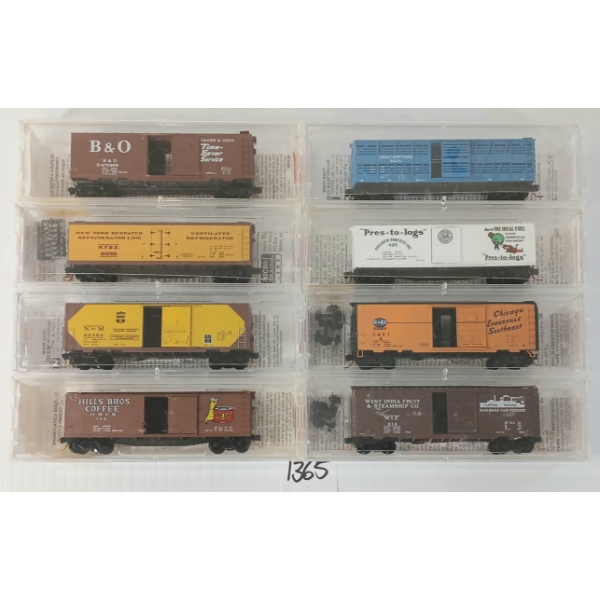 LOT OF 8 - MICRO TRAINS - HILLS BROS. COFFEE, POTLATCH FORESTS INC, GREAT NORTHERN, ETC