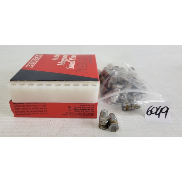 BULLETS / PRIMERS: 44X SWC .38CAL 158GR BULLETS & 200X FEDERAL NO. 200 MAGNUM SMALL PISTOL PRIMERS