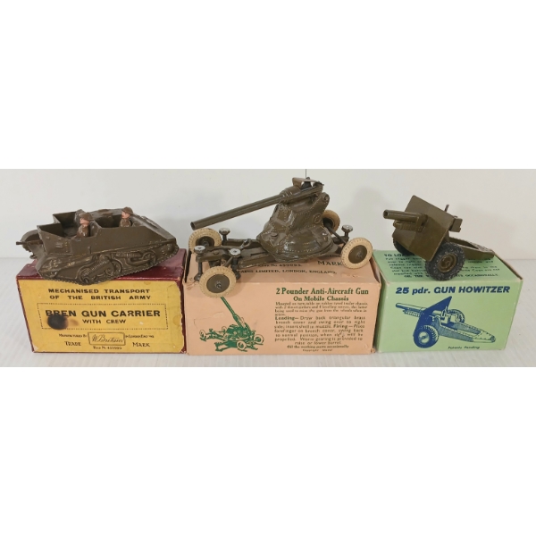 LOT OF 3 - BRITAINS LEAD MODELS - NO. 1717 A.A. GUN, 1876 BREN GUN CARRIER & 2026 GUN HOWITZER