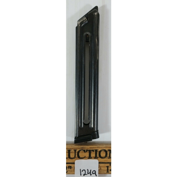 RUGER IN .22 LR MAGAZINE - PAL REQ.