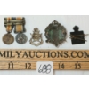 Image 2 : LOT OF 5 - WWI BRITISH MINI MEDALS, LONDON RIFLE BRIGADE BADGE & MISC INSIGNIA