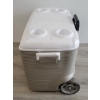 Image 5 : RUBBERMAID COOLER