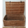 Image 2 : WICKER PICNIC BASKET