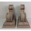 Image 2 : LOT OF 2 - PAINTED CORBELS