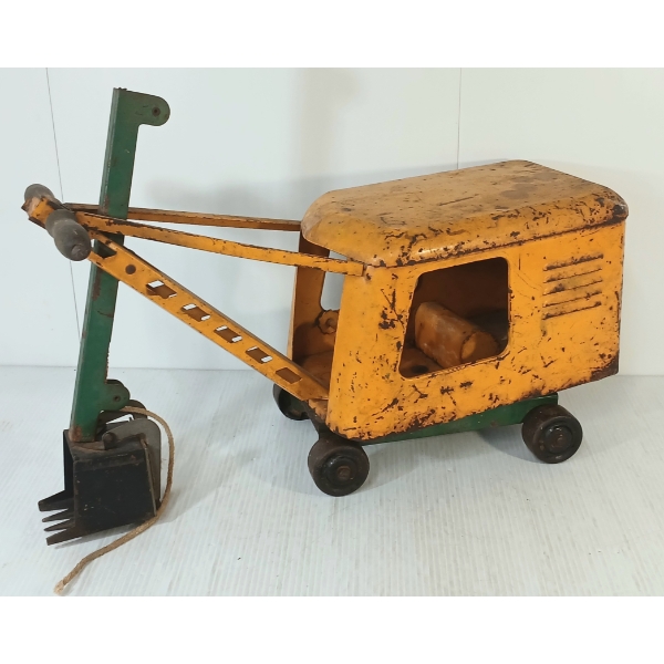 KEYSTONE PRESSED STEEL "RIDE 'EM" 47 POWER SHOVEL