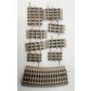 Image 4 : QTY OF FASTRACK O SCALE TRAIN TRACKS