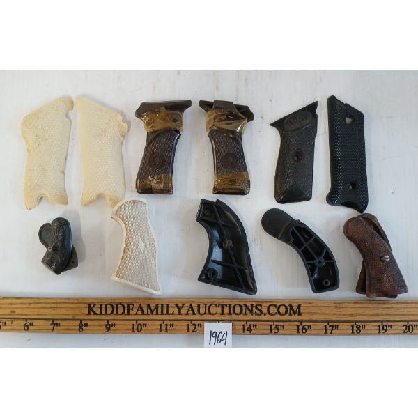 LOT OF 9 - ASSORTED PLASTIC GRIPS