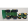 Image 11 : LOT OF 5 - DIECAST & PLASTIC MODEL JOHN DEERE TRACTORS & CAT DOZER