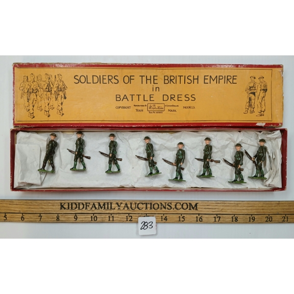 BRITAINS SOLDIERS LEAD FIGURES - NO. 195 BRITISH INFANTRY 