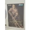Image 2 : 1972 NHL MONTREAL CANADIENS JEAN BELIVEAU HOCKEY CARD & PUCK W/ PLAQUE - SIGNED