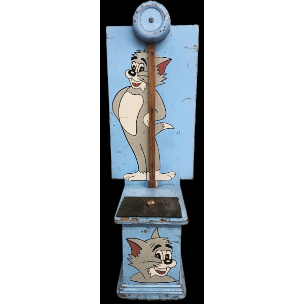 TOM & JERRY FAIRGROUND GAME W / BELL RINGING MALLET - CIRCA 1970's