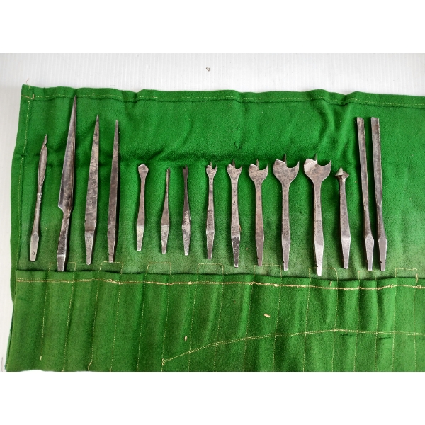 1870'S ENGLISH BRACE BIT SET W/ GREEN FELT CASE