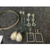 Image 3 : LOT OF 9 - RHINESTONE EARRINGS & HEADBAND(?)