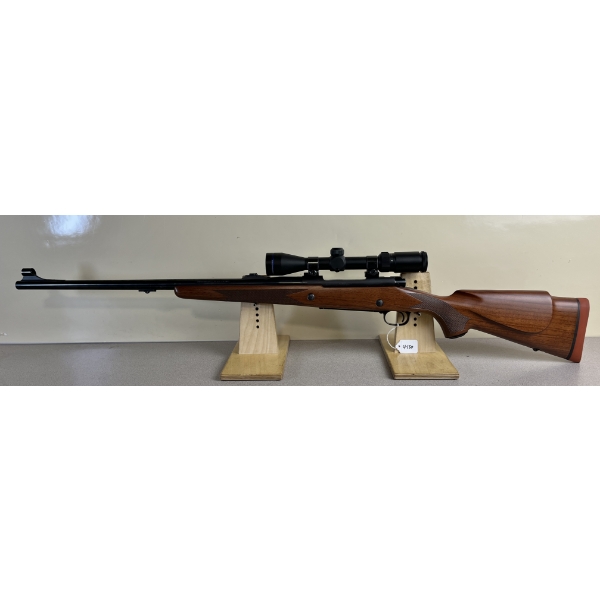 WINCHESTER MODEL 70 CLASSIC SUPER EXPRESS IN .416 REM MAG 