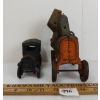 Image 5 : LOT OF 2 - CAST IRON CAR & TRACTOR - INCL KENTON TOYS