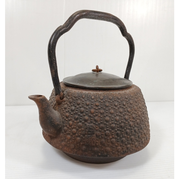CAST TEA KETTLE