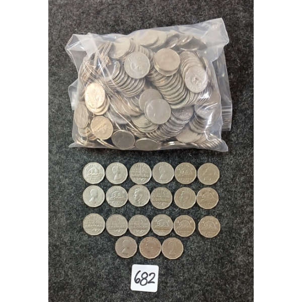 QTY OF 1945-1962 CDN 5 CENT COINS