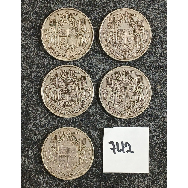 LOT OF 5 - 1944 CDN 50 CENT SILVER COINS