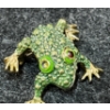 Image 3 : QTY OF COSTUME JEWLERY - INCL NECKLACES, BROOCHES, ETC.