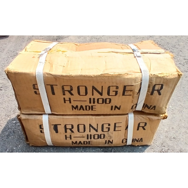 LOT OF 2 BOXES - APPROX 120 HINGES - NIB