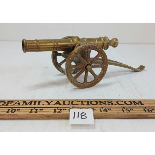 BRASS MODEL CANNON