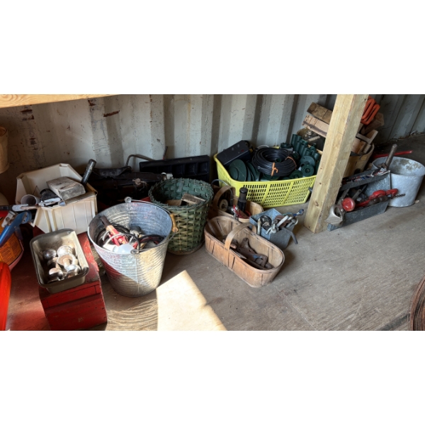 JOB LOT - MISC HARDWARE, SOLAR LIGHTS, HAND TOOLS