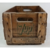 Image 4 : 7-UP BOTTLE CRATE