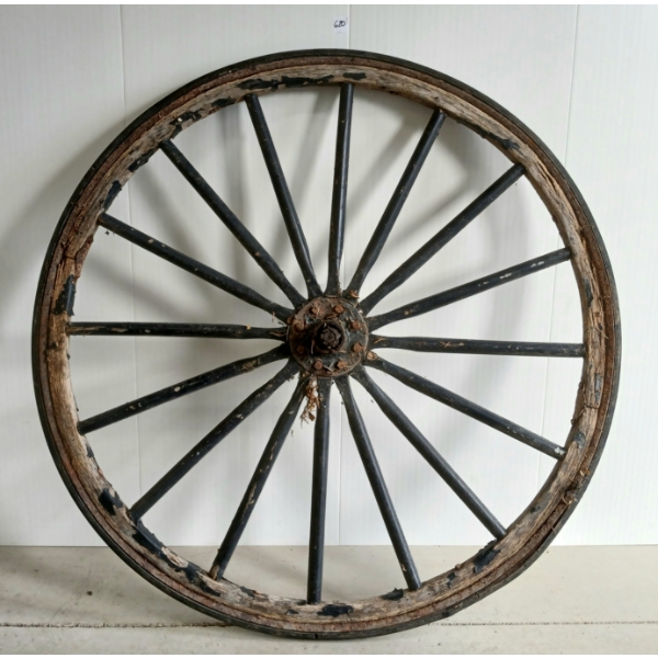 WOOD SPOKE WHEEL W/ RUBBER OUTER RIM